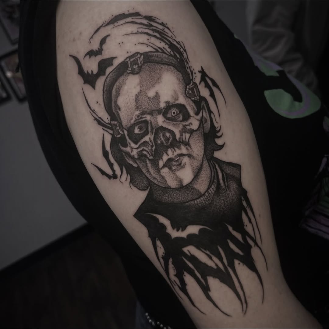 Tattoo by @sarahsynystertattoos — dark_realism