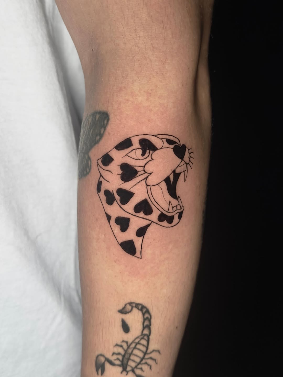 Tattoo by @nat.do.tattoo — american_traditional, illustrative