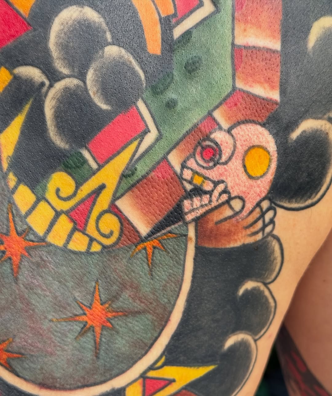 Tattoo by @cesar863 โ american_traditional