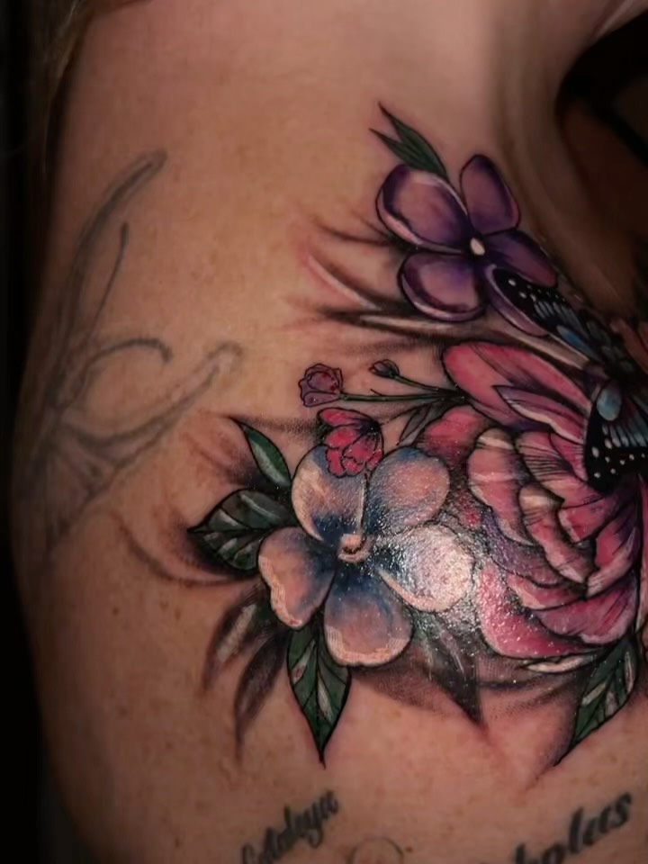 Tattoo by @ilovetattoomobile — watercolor