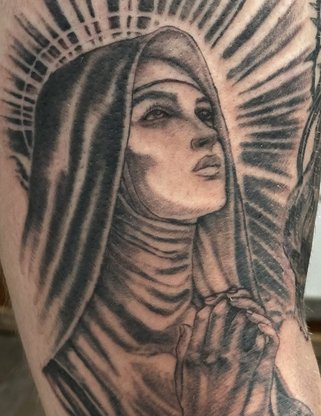 Tattoo by @artworkbyreece — black_and_grey, realism