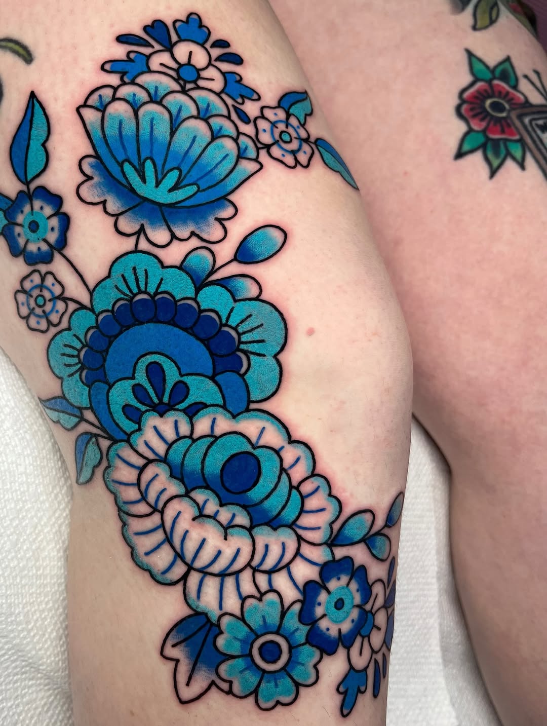 Tattoo by @alenamcdarling — illustrative, new_school