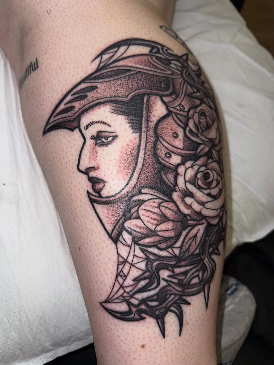 Tattoo by @laurito_tattoo — black_and_grey, illustrative