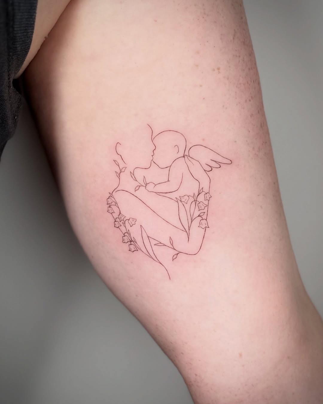 Tattoo by @yungpentagrams โ fine_line