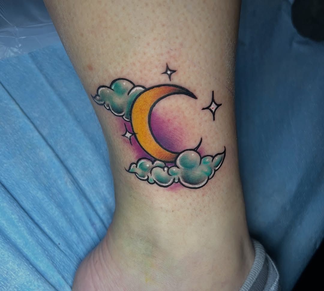 Tattoo by @lizpavtattoos — neo_traditional