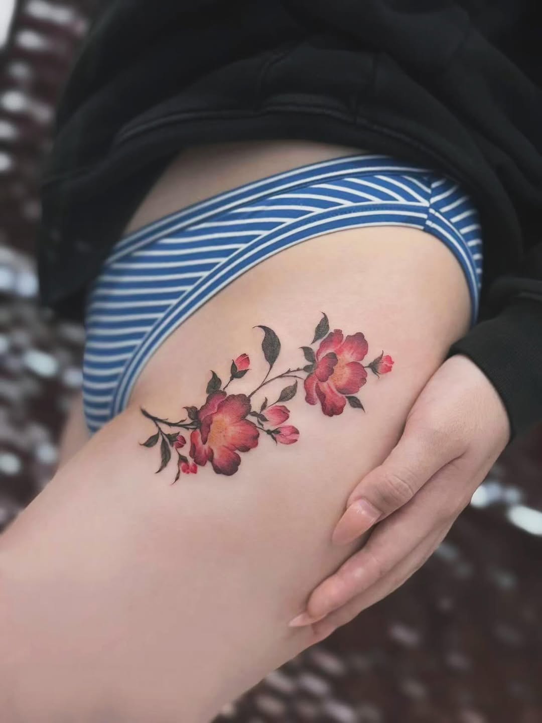 Tattoo by @helenini.tattoo — fine_line, realism