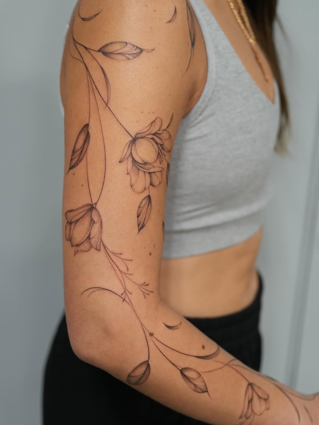 Tattoo by @lolavtattoo — fine_line, black_and_grey