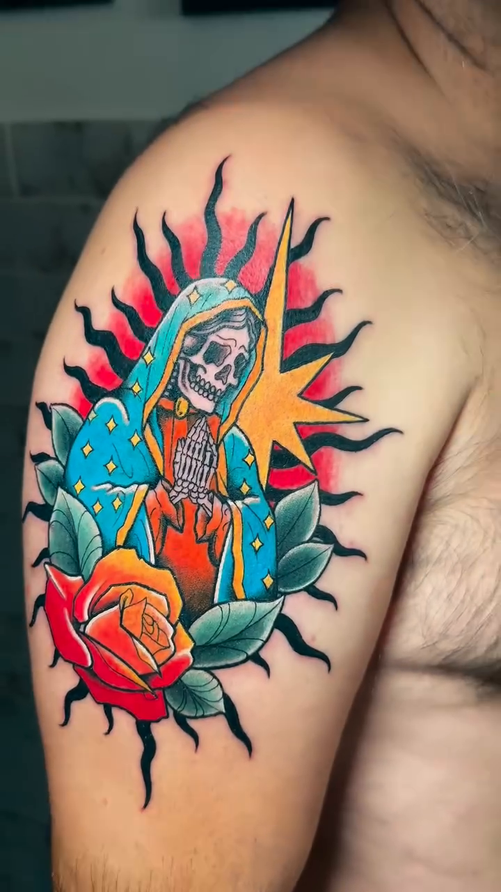 Tattoo by @lajirafa_tattoo — american_traditional