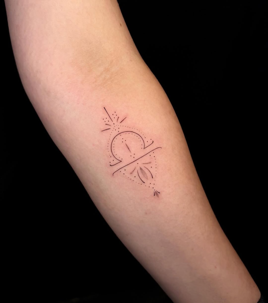 Tattoo by @kphaninks — fine_line, geometric