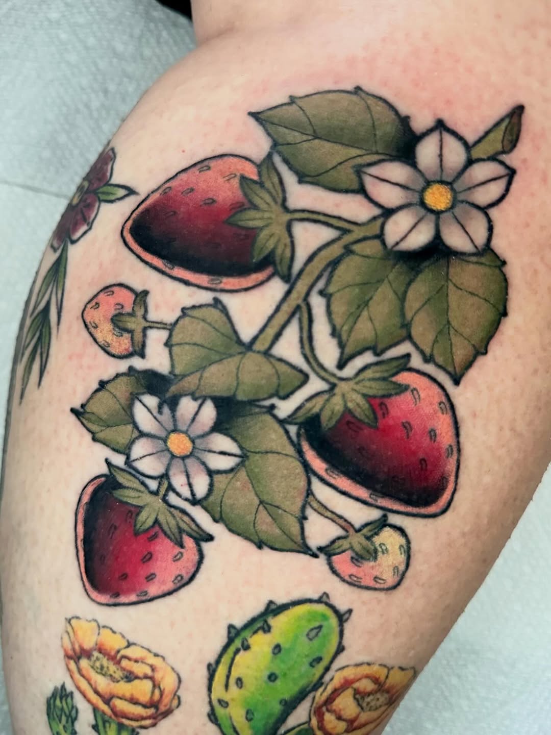 Tattoo by @lexiwtattoos — american_traditional