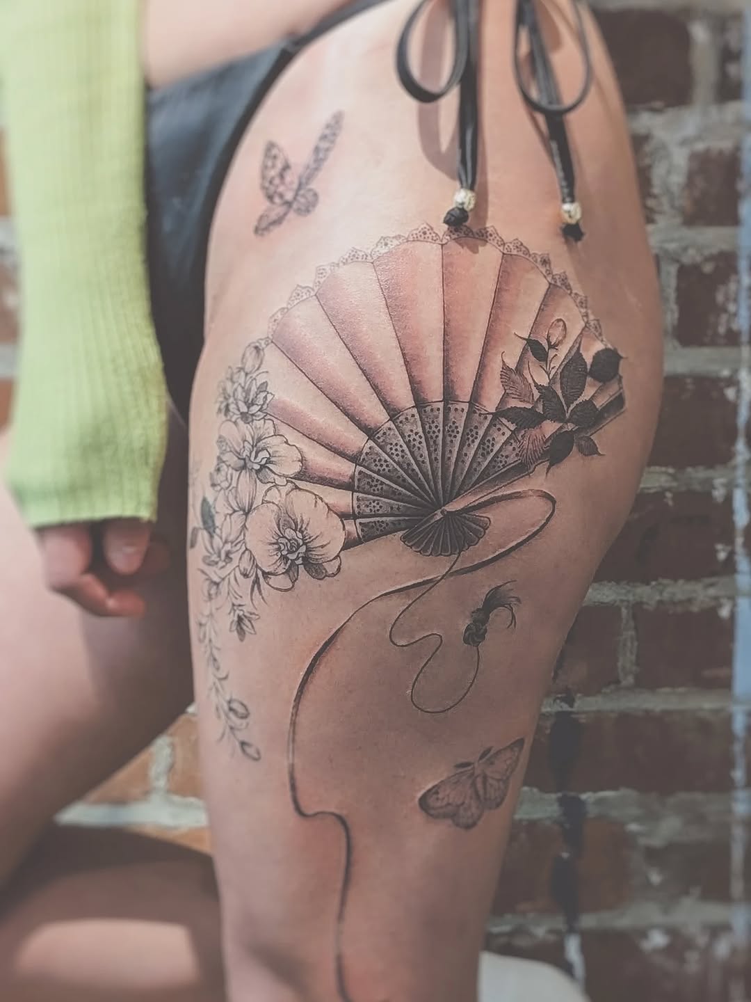 Tattoo by @tatie.ink โ fine_line, black_and_grey
