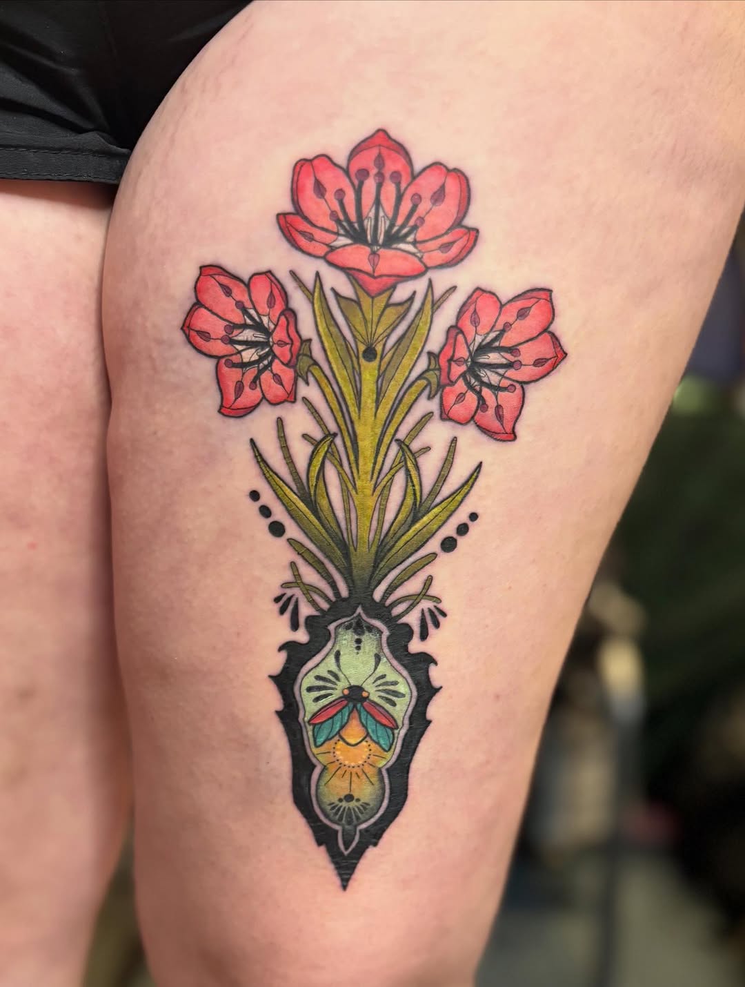 Tattoo by @_olive_tattoos_ — illustrative, dotwork