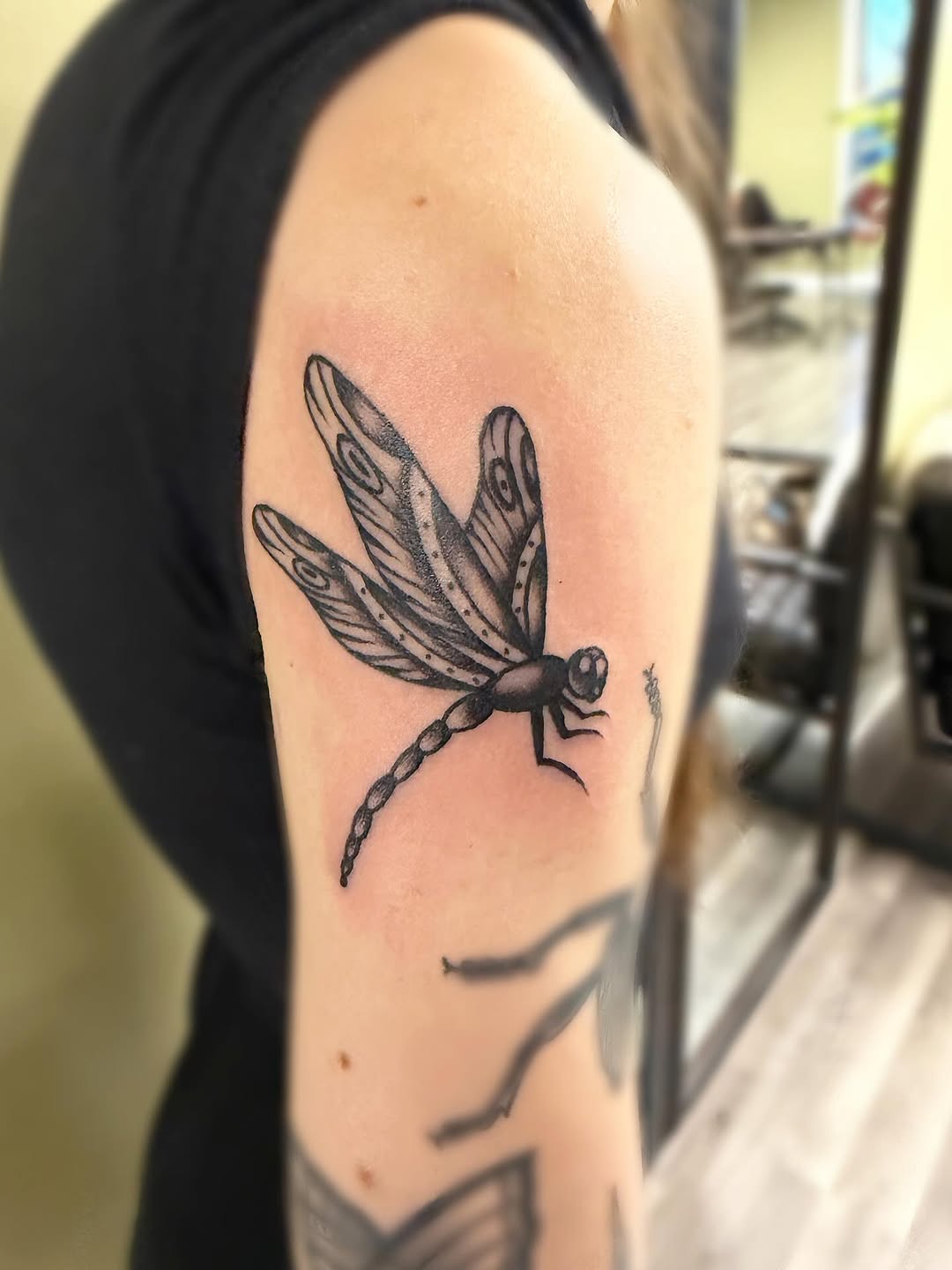 Tattoo by @hannahfederinko β illustrative, black_and_grey