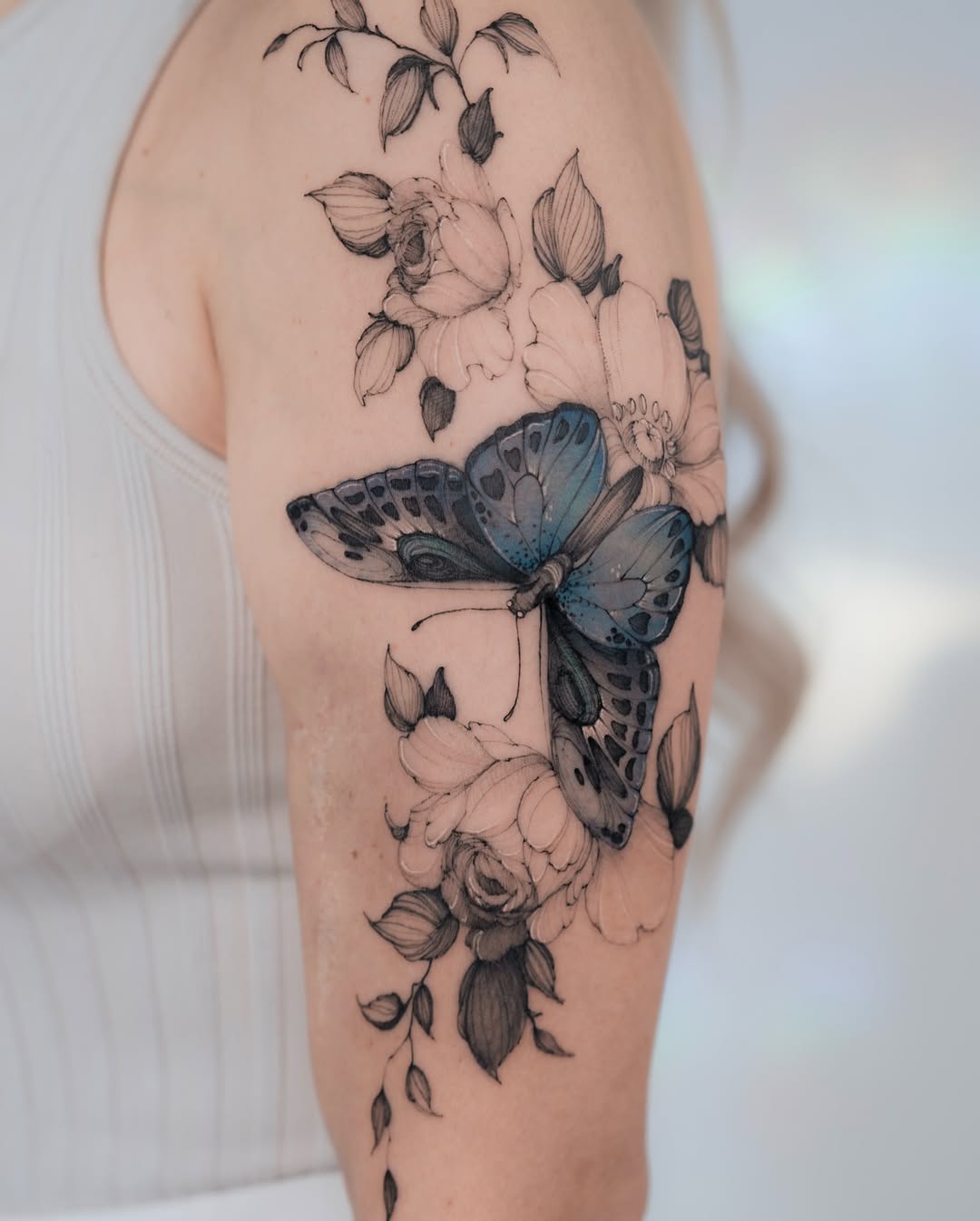 Tattoo by @mrmarektattoo — fine_line