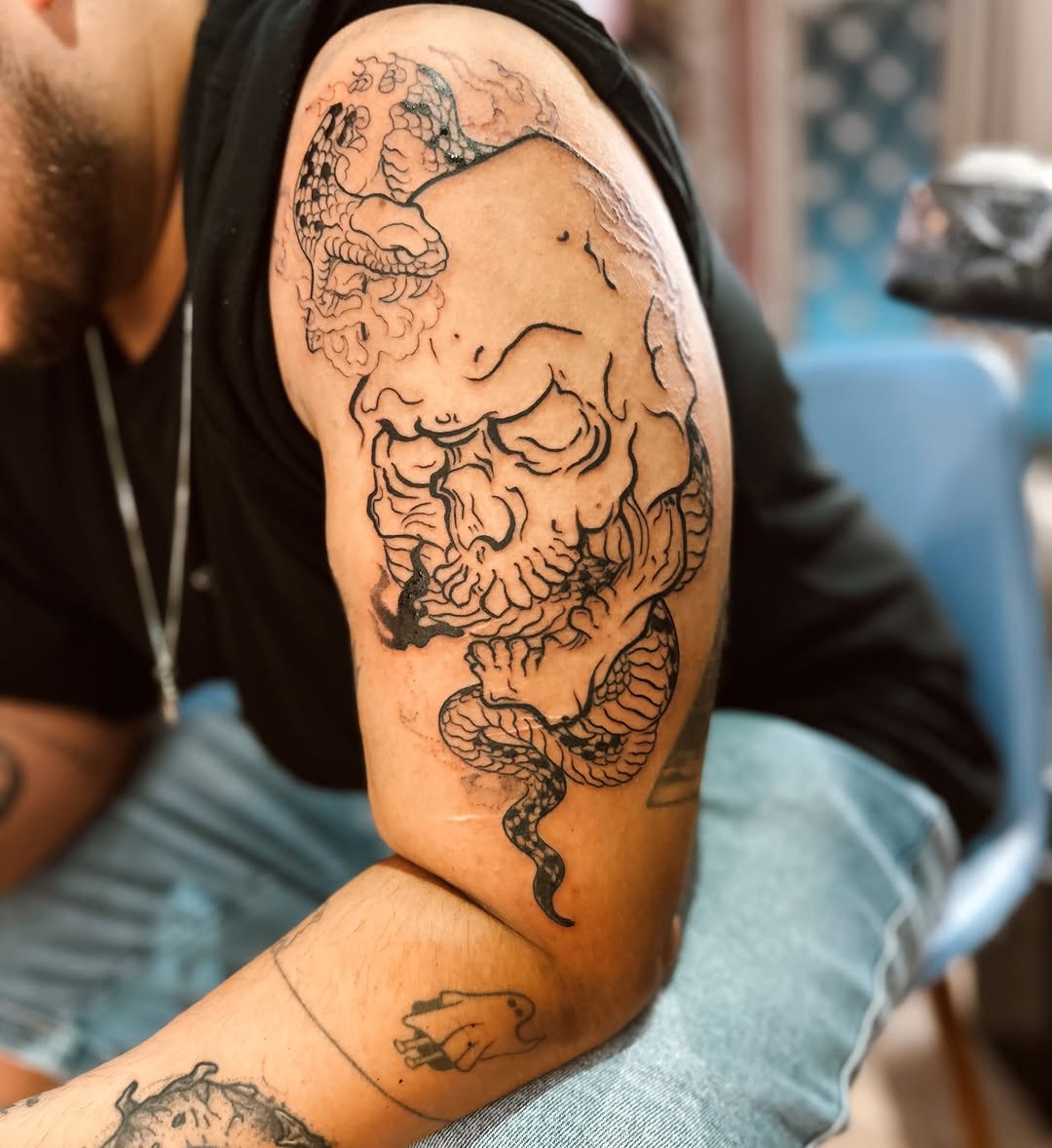 Tattoo by @tatuadoratallissa — japanese_irezumi, black_and_grey