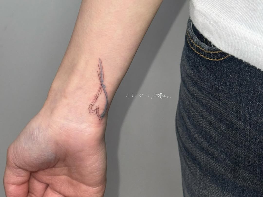 Tattoo by @_home_tattoo β fine_line, minimalist