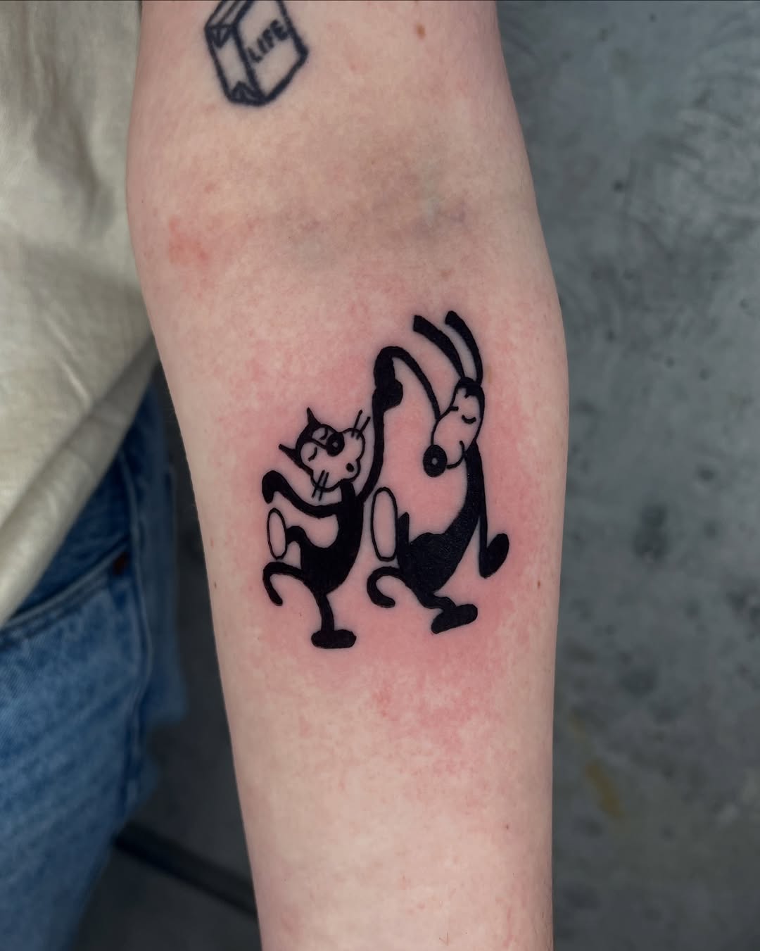 Tattoo by @rakataka.tattoo โ blackwork