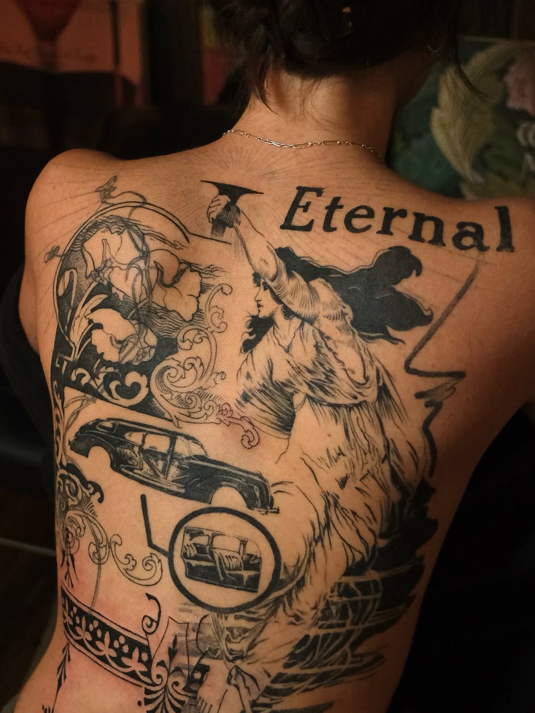 Tattoo by @zanereti — blackwork