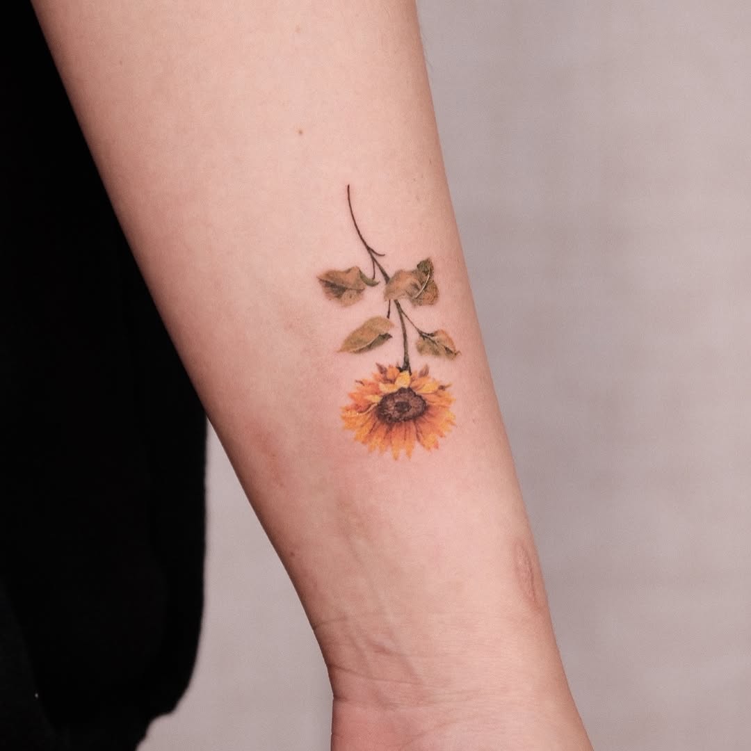 Tattoo by @houstontattooartist_goldenk โ fine_line, realism