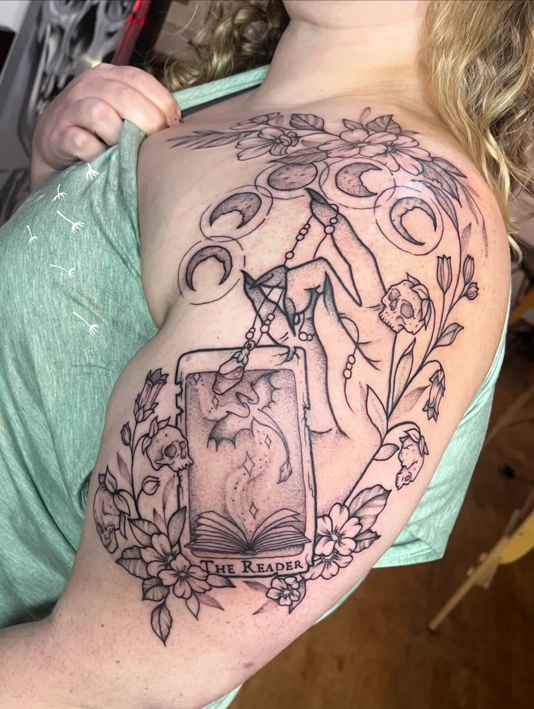 Tattoo by @tattoos.by.olivia β illustrative, black_and_grey