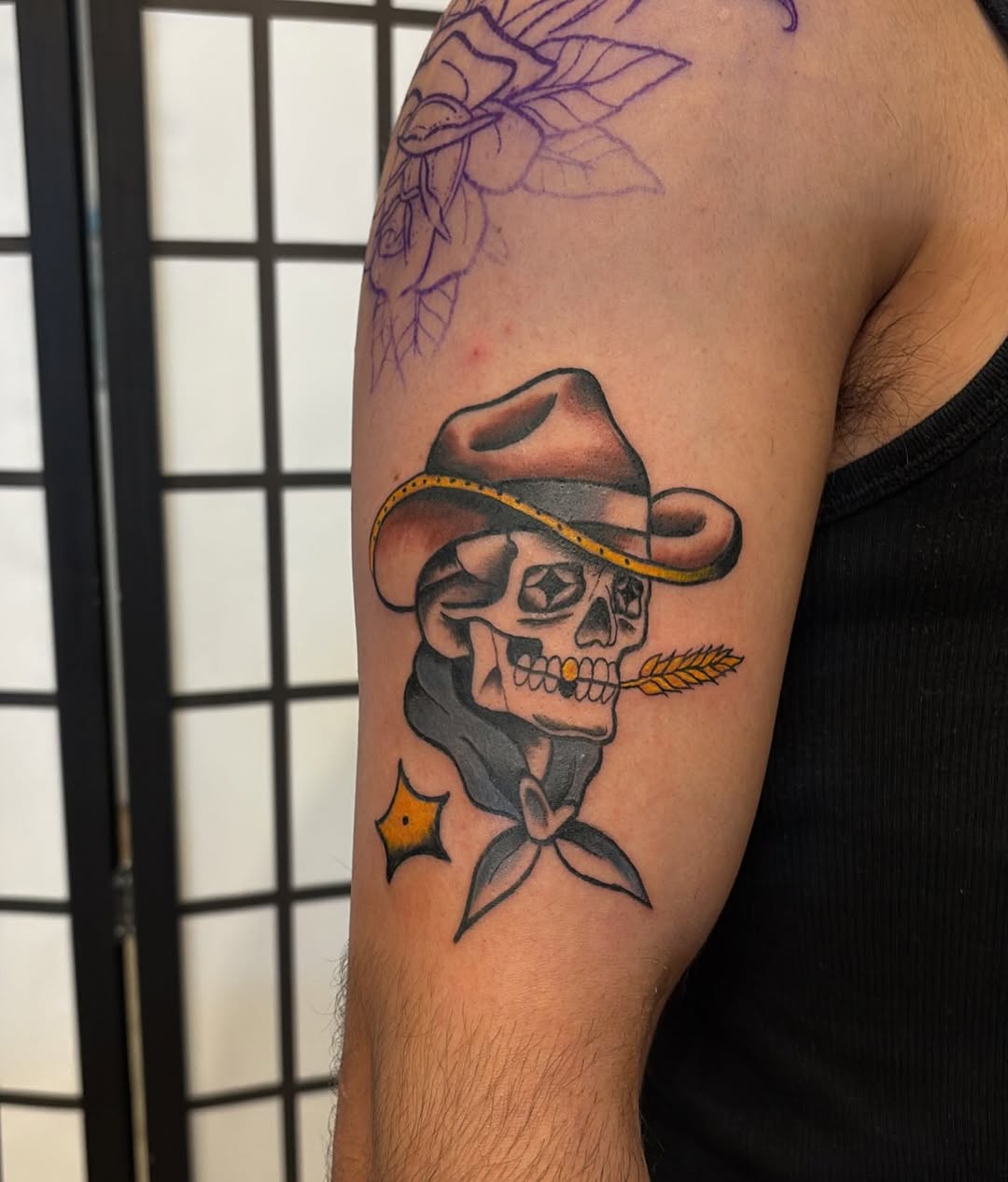 Tattoo by @edwardxtattoos — american_traditional