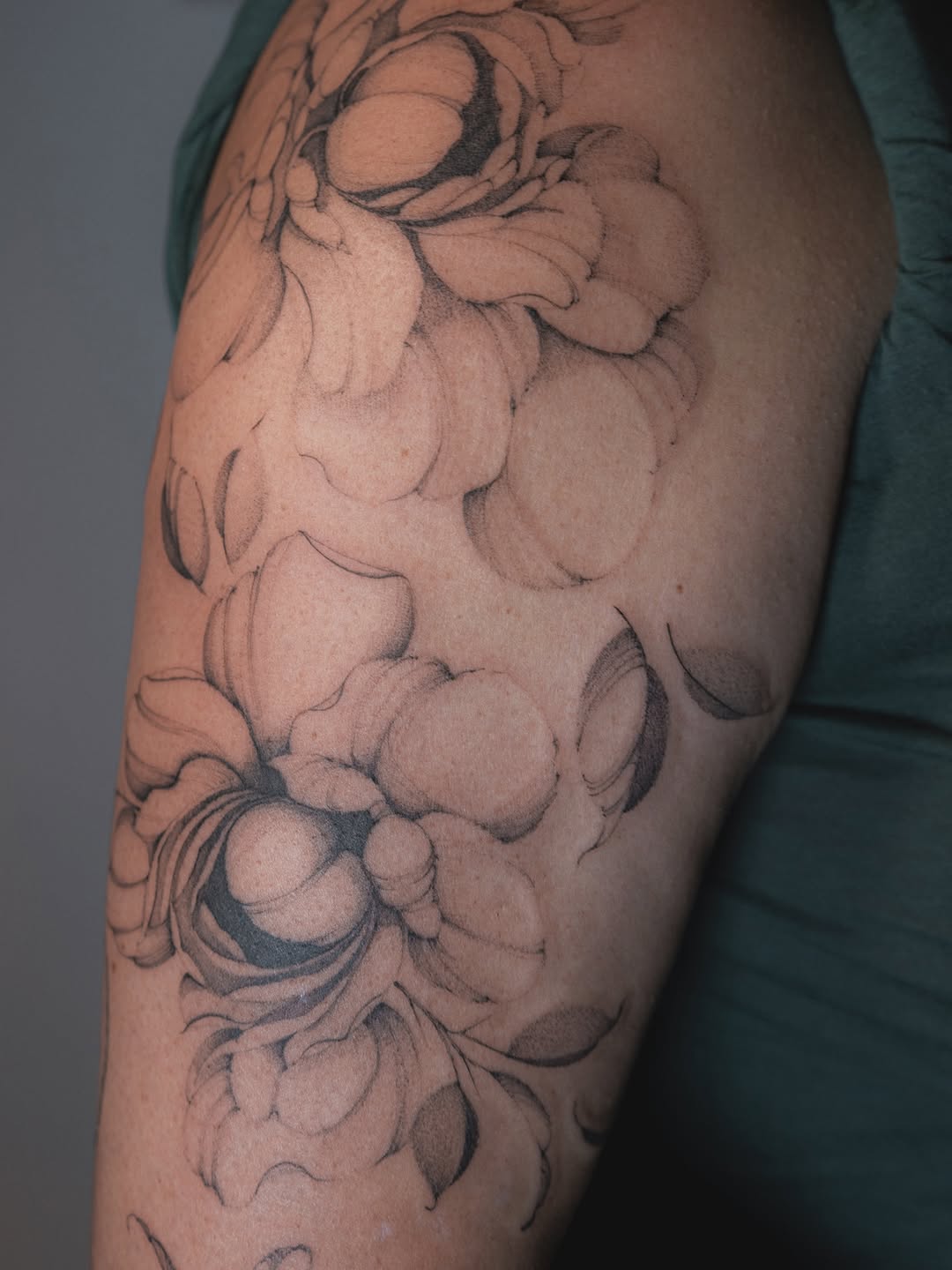 Tattoo by @badlildiva.tattoo — black_and_grey, fine_line