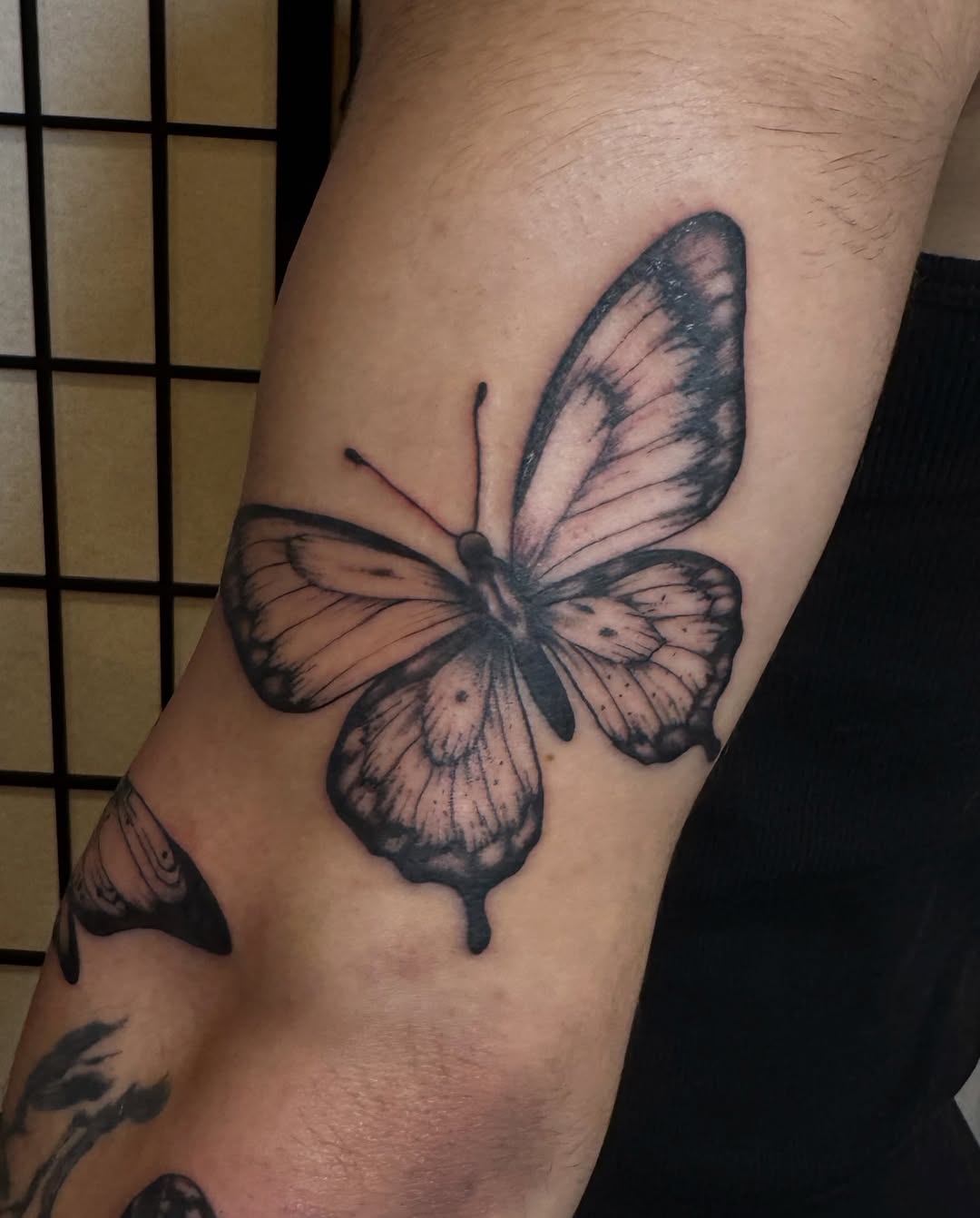 Tattoo by @matthewbtattooer — black_and_grey