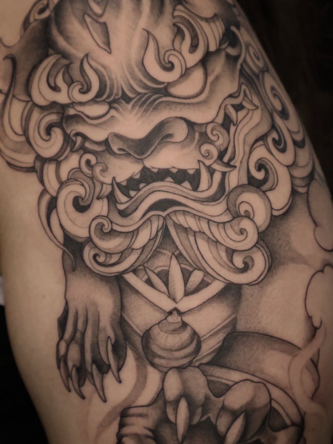 Tattoo by @samishii.ttt — japanese_irezumi, black_and_grey