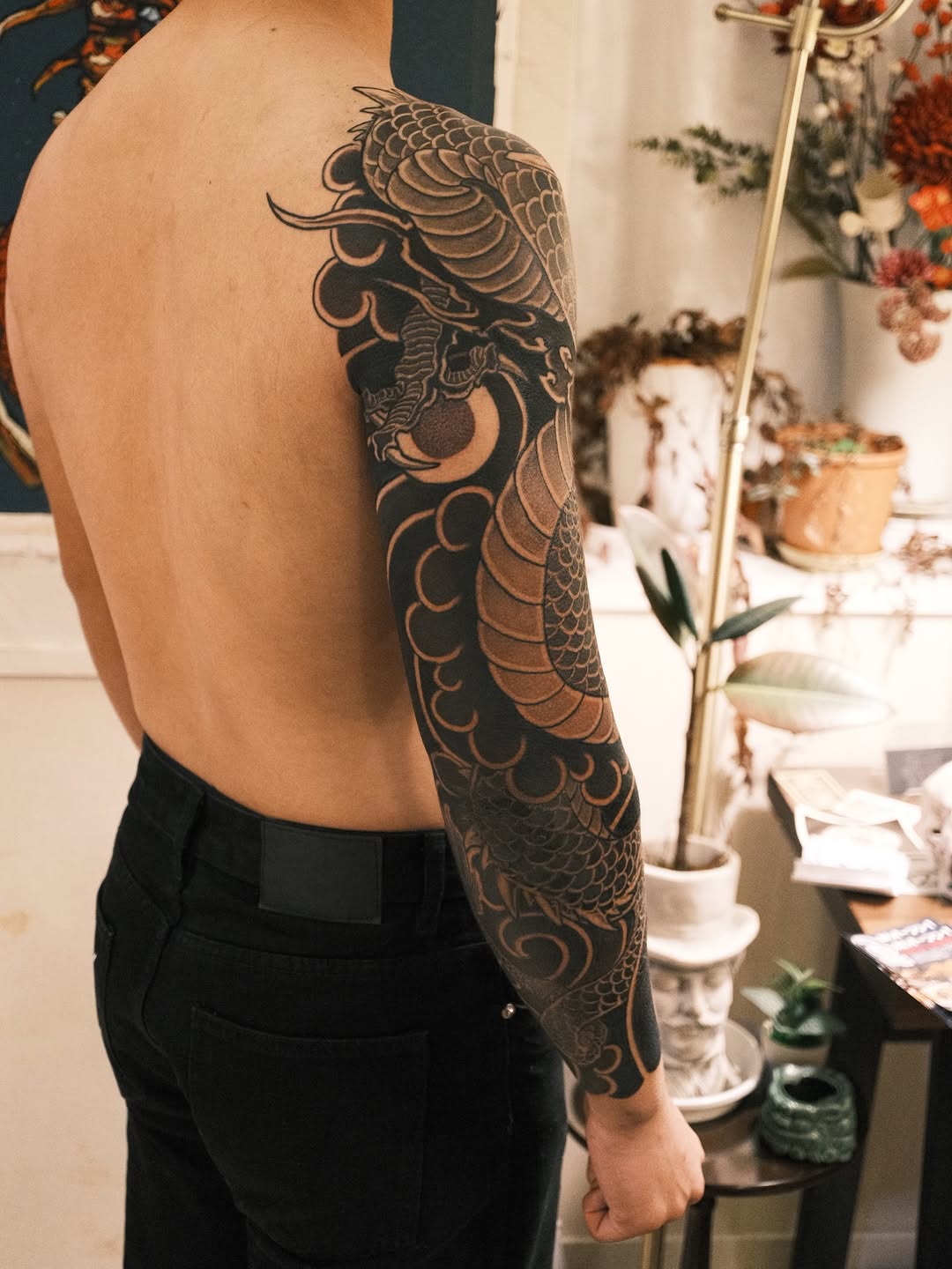 Tattoo by @kubotattoo — japanese_irezumi, blackwork