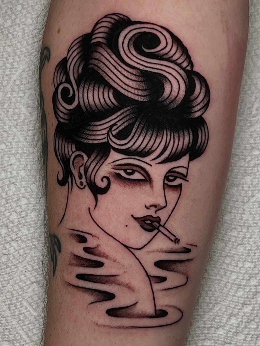 Tattoo by @livleotattoo — american_traditional, illustrative