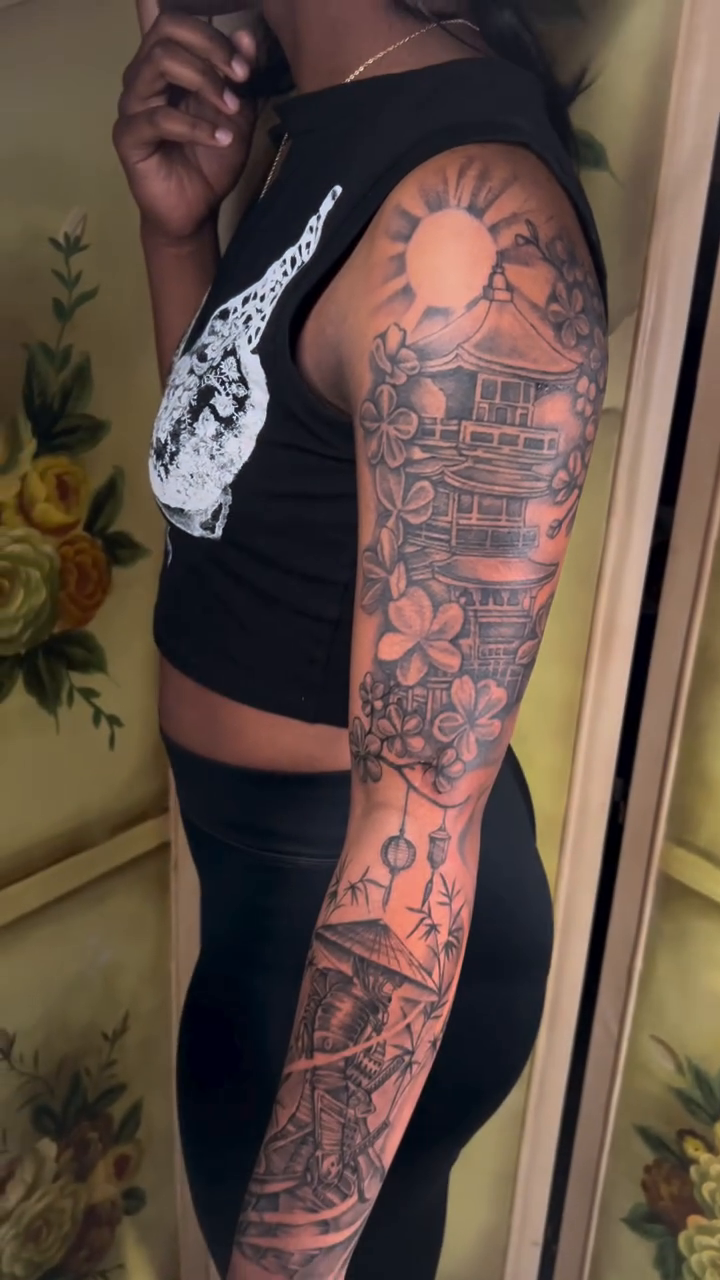 Tattoo by @laaysweetneedle._ — japanese_irezumi, black_and_grey