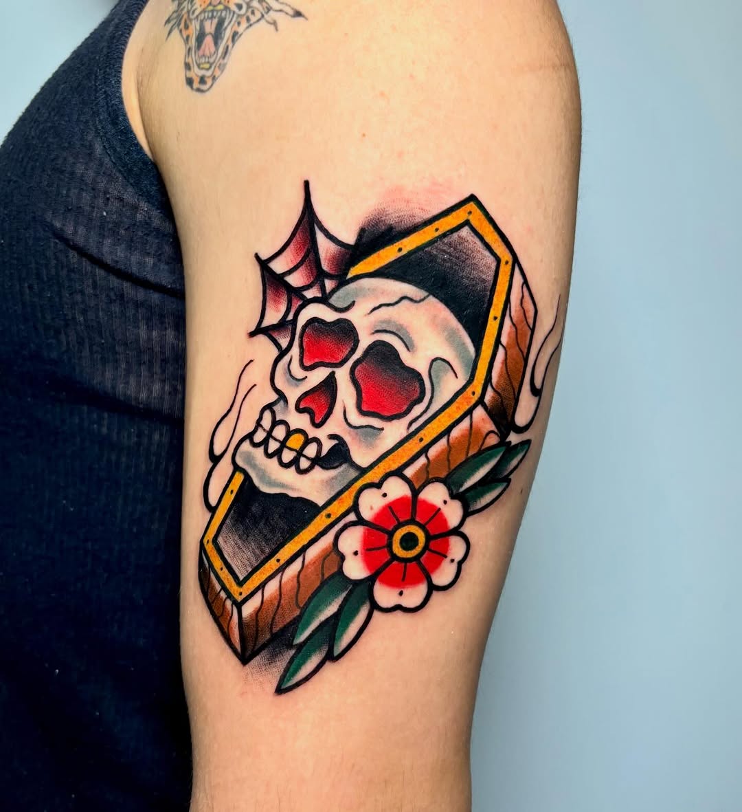 Tattoo by @silvana__giron β american_traditional