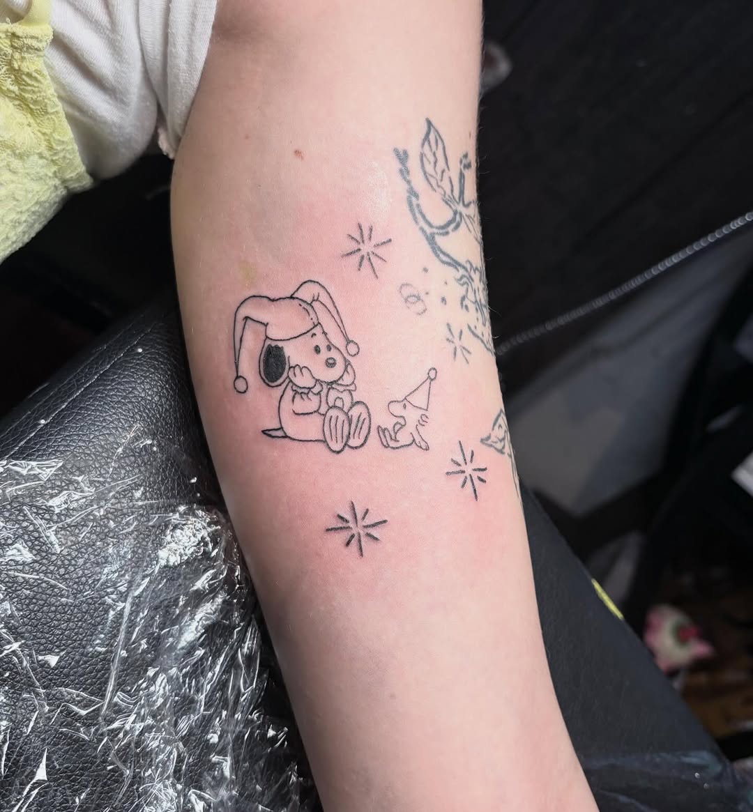 Tattoo by @arceo.tattoos — illustrative, fine_line