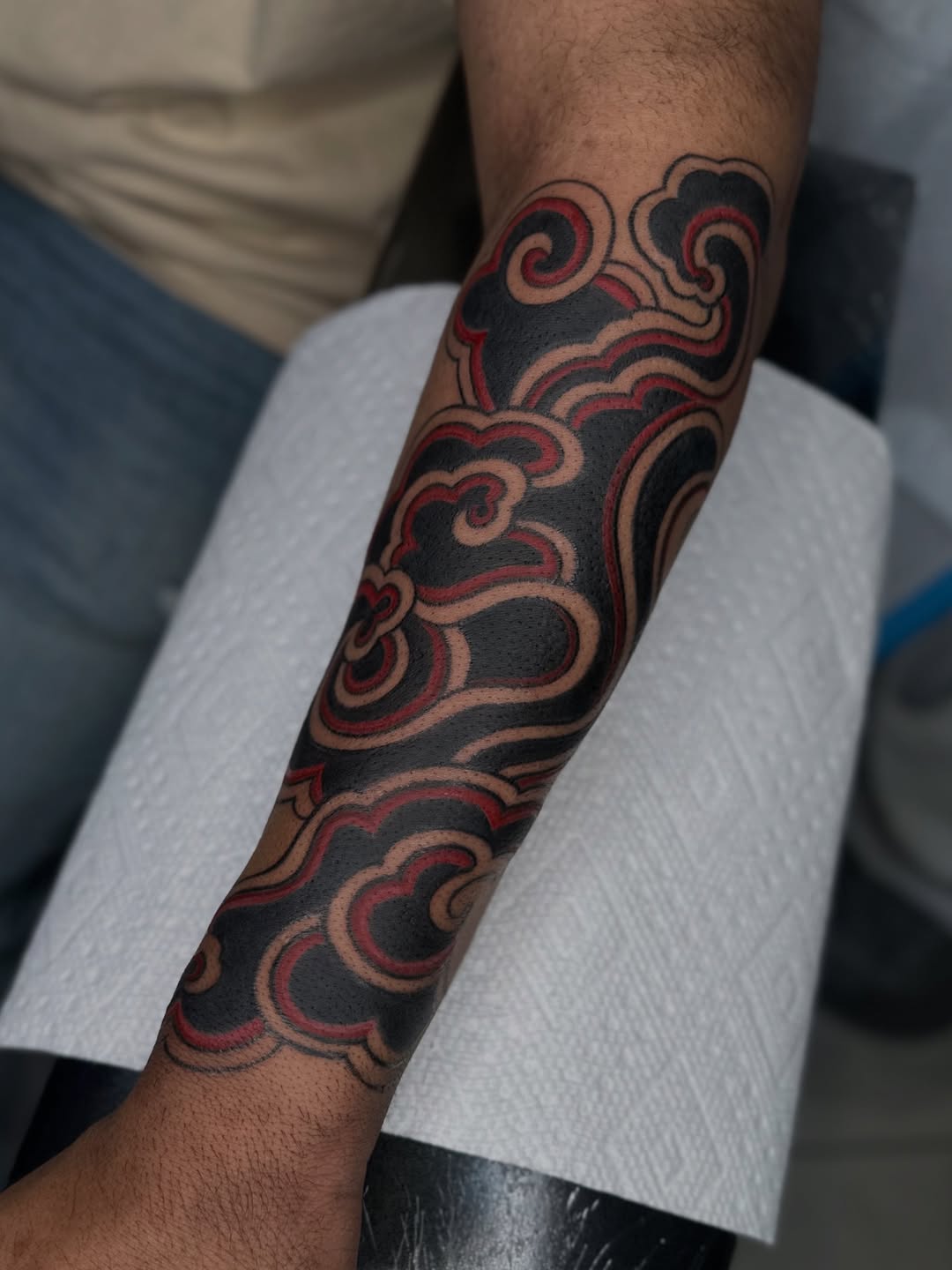 Tattoo by @av_tatts — japanese_irezumi, blackwork