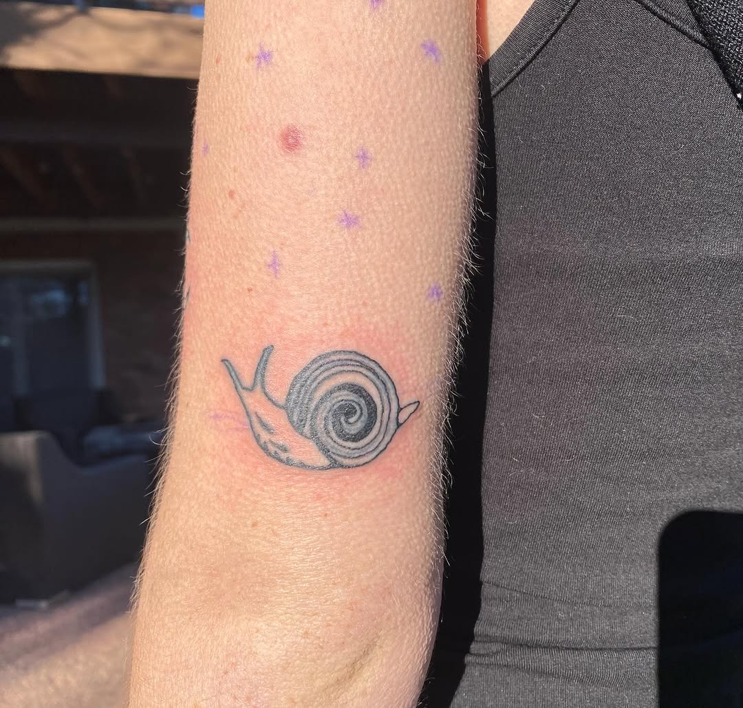Tattoo by @littleblackdogtattoo — fine_line, sketch