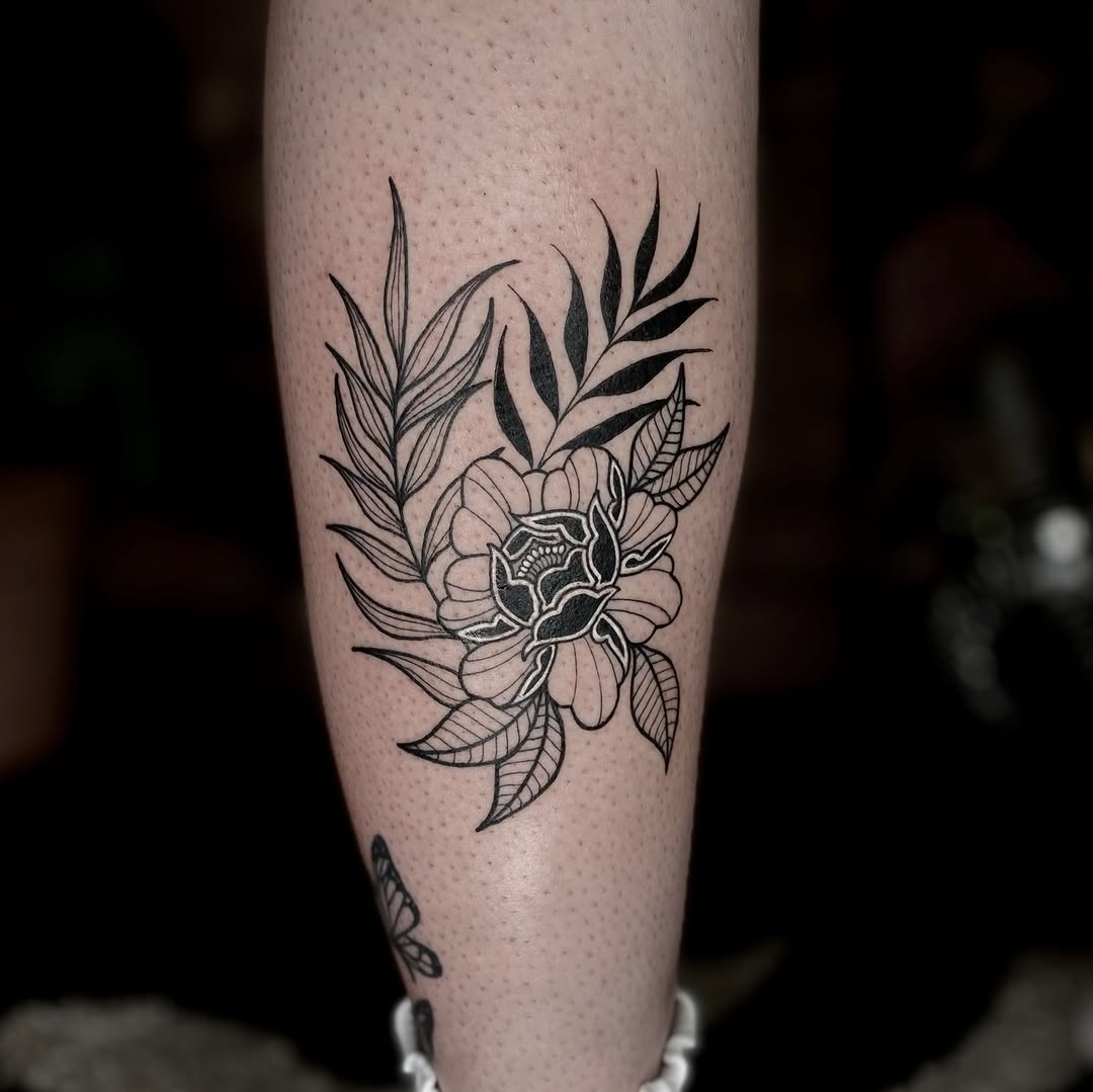 Tattoo by @tatemarthatattoo — black_and_grey, fine_line
