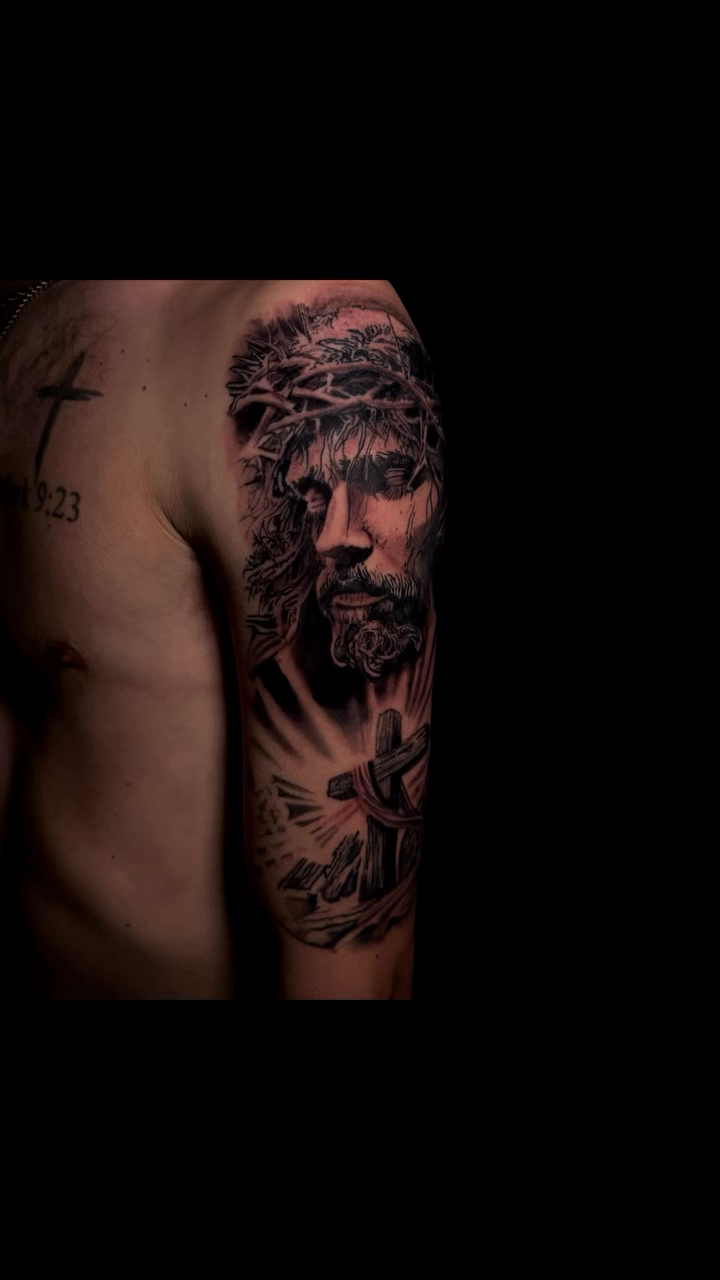 Tattoo by @itscalebbattles โ realism, black_and_grey