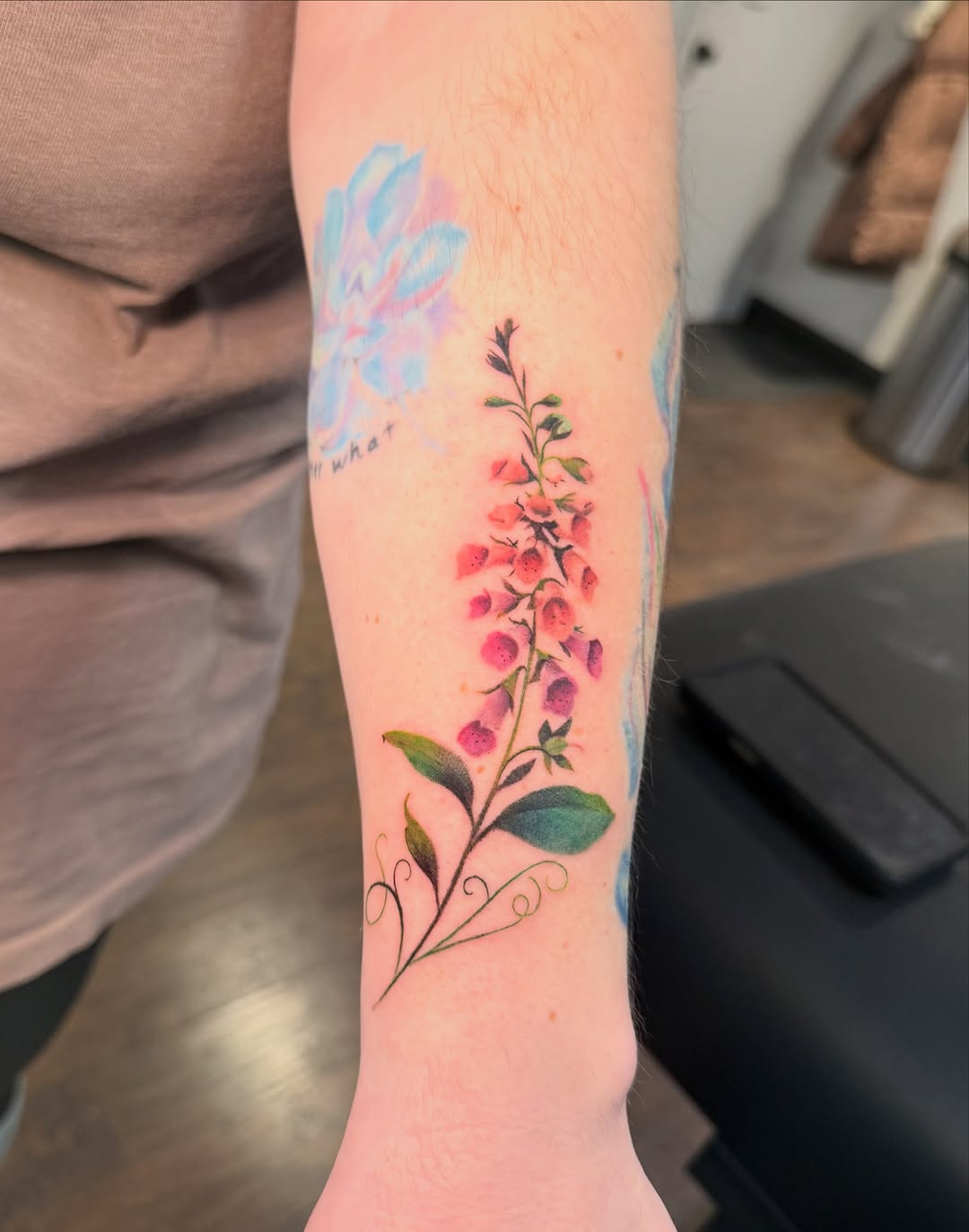 Tattoo by @honeyclare.ink — fine_line, watercolor