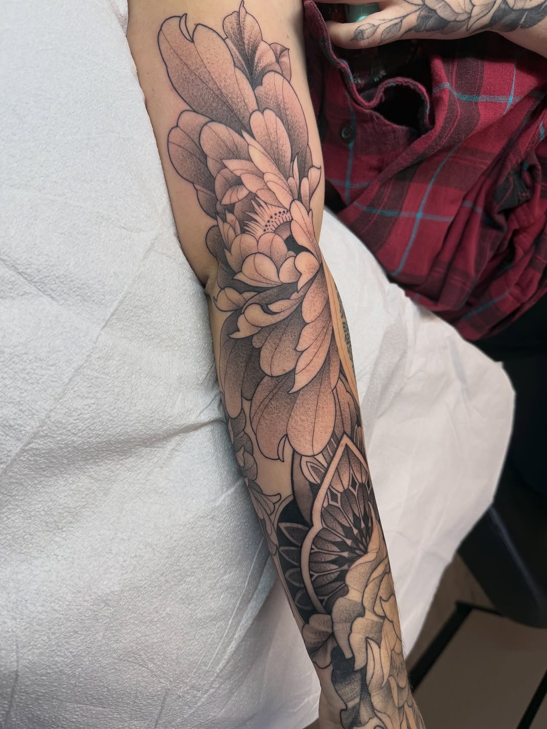 Tattoo by @taybeetattoo — japanese_irezumi, black_and_grey