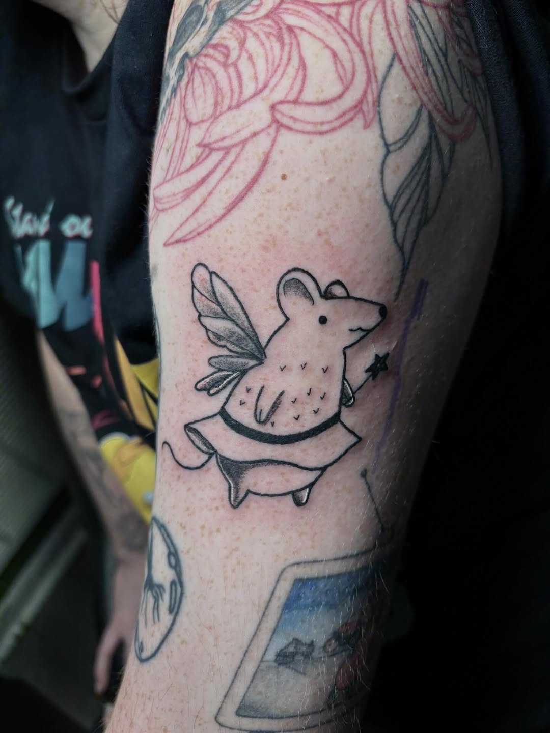 Tattoo by @arceo.tattoos — illustrative, blackwork