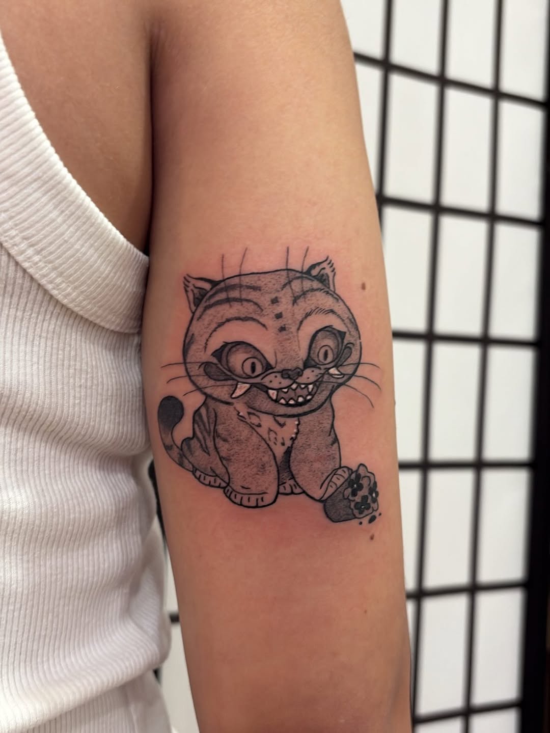 Tattoo by @edwardxtattoos — black_and_grey