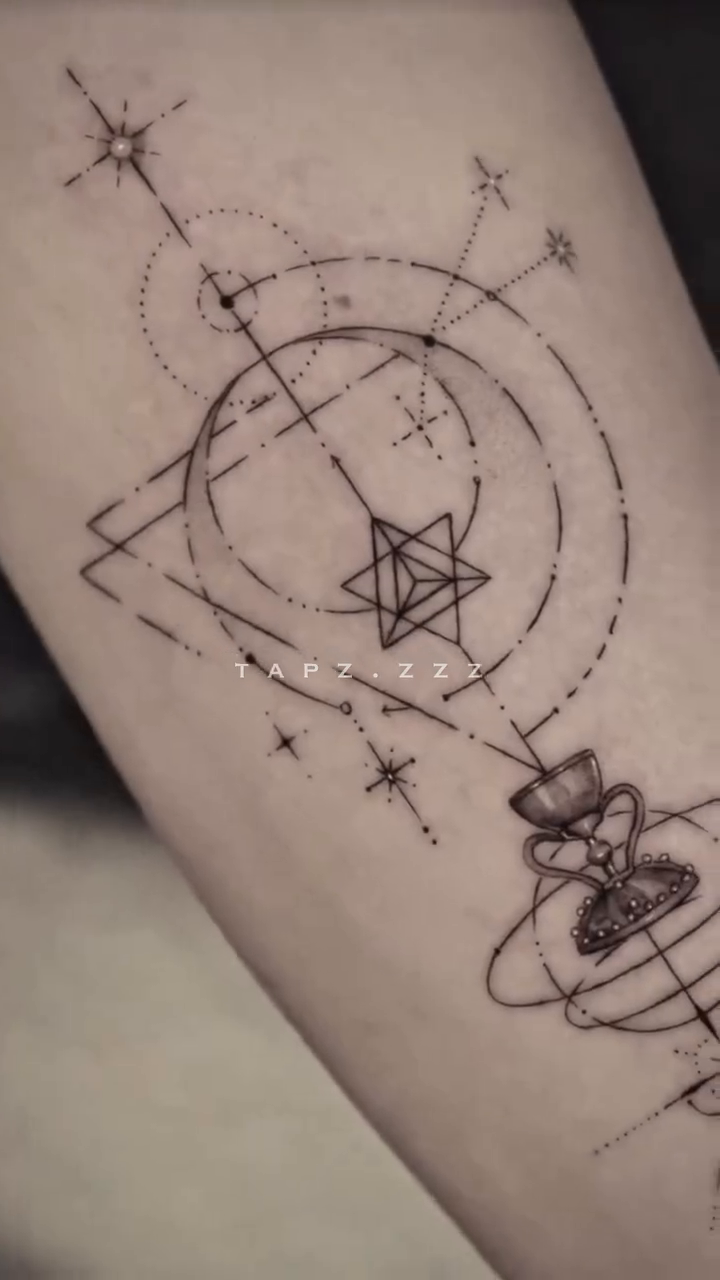 Tattoo by @tapz.zzz — geometric, fine_line