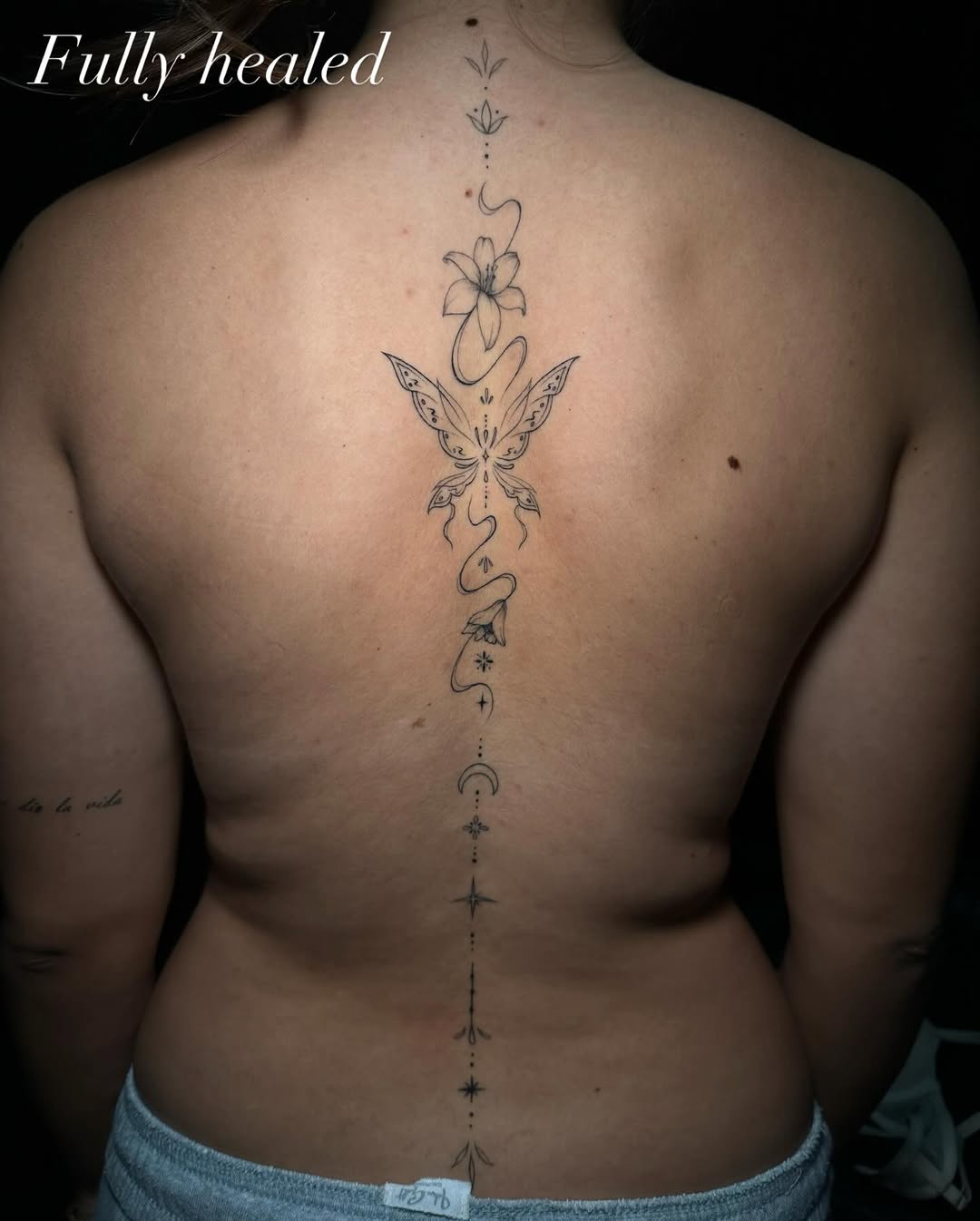 Tattoo by @inkedbyfrida โ fine_line, illustrative
