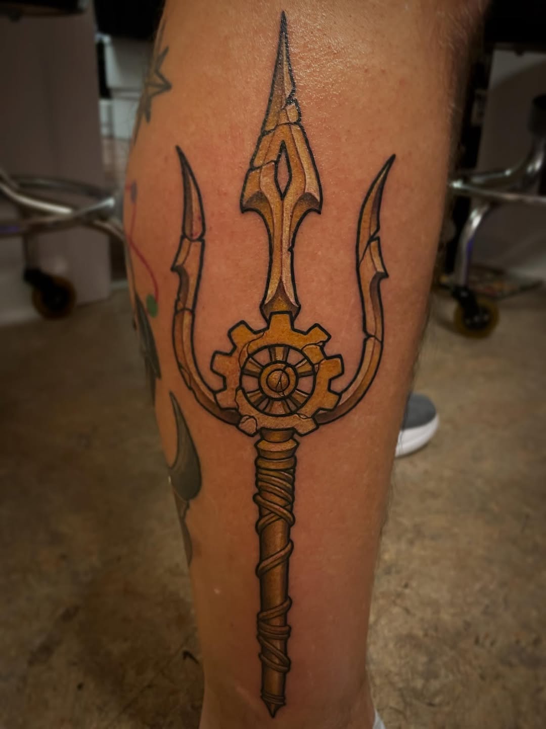 Tattoo by @wizardspits — black_and_grey, realism