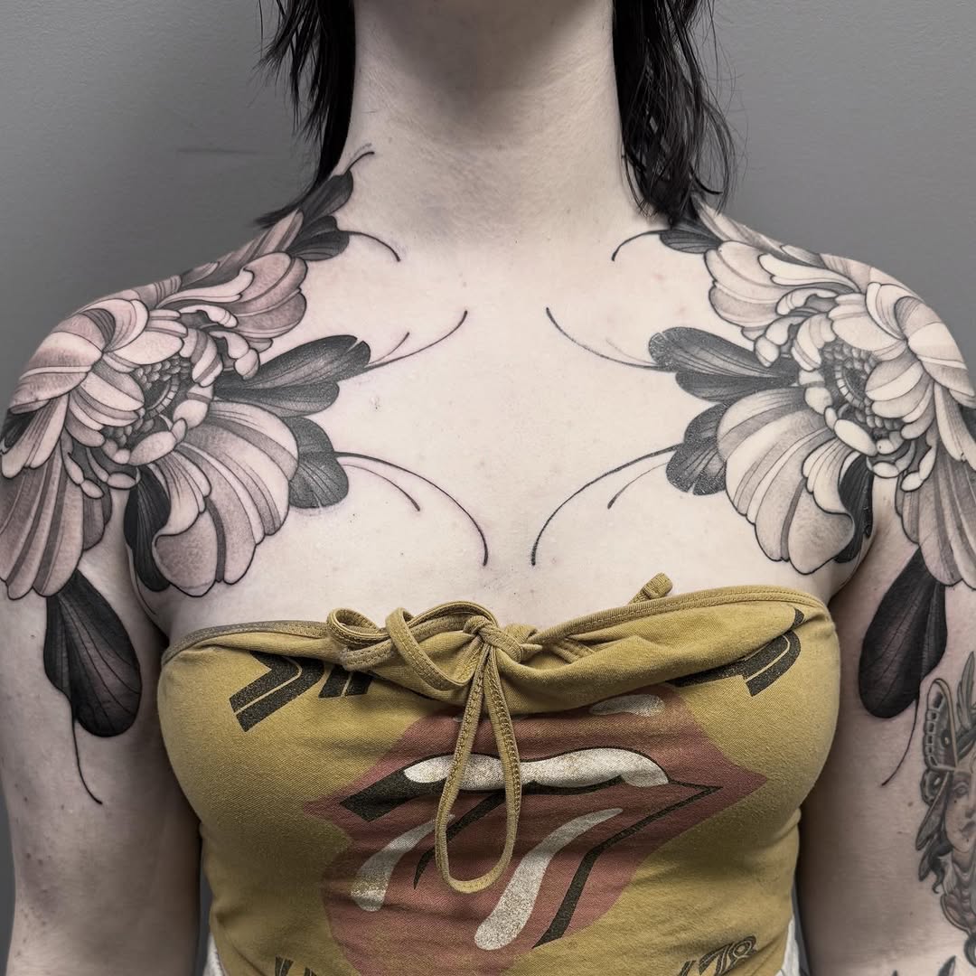 Tattoo by @crouchingtigerhiddenconnie β black_and_grey