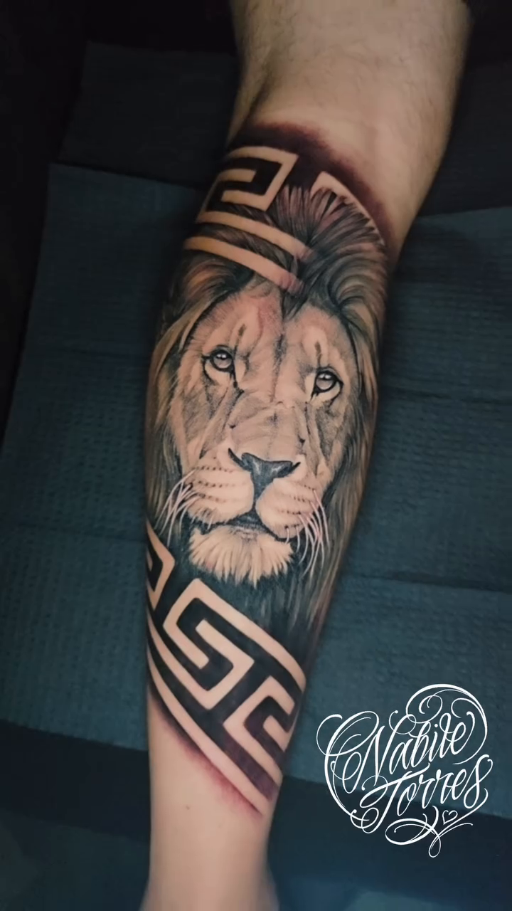 Tattoo by @nabiletorrestattoo — realism, black_and_grey