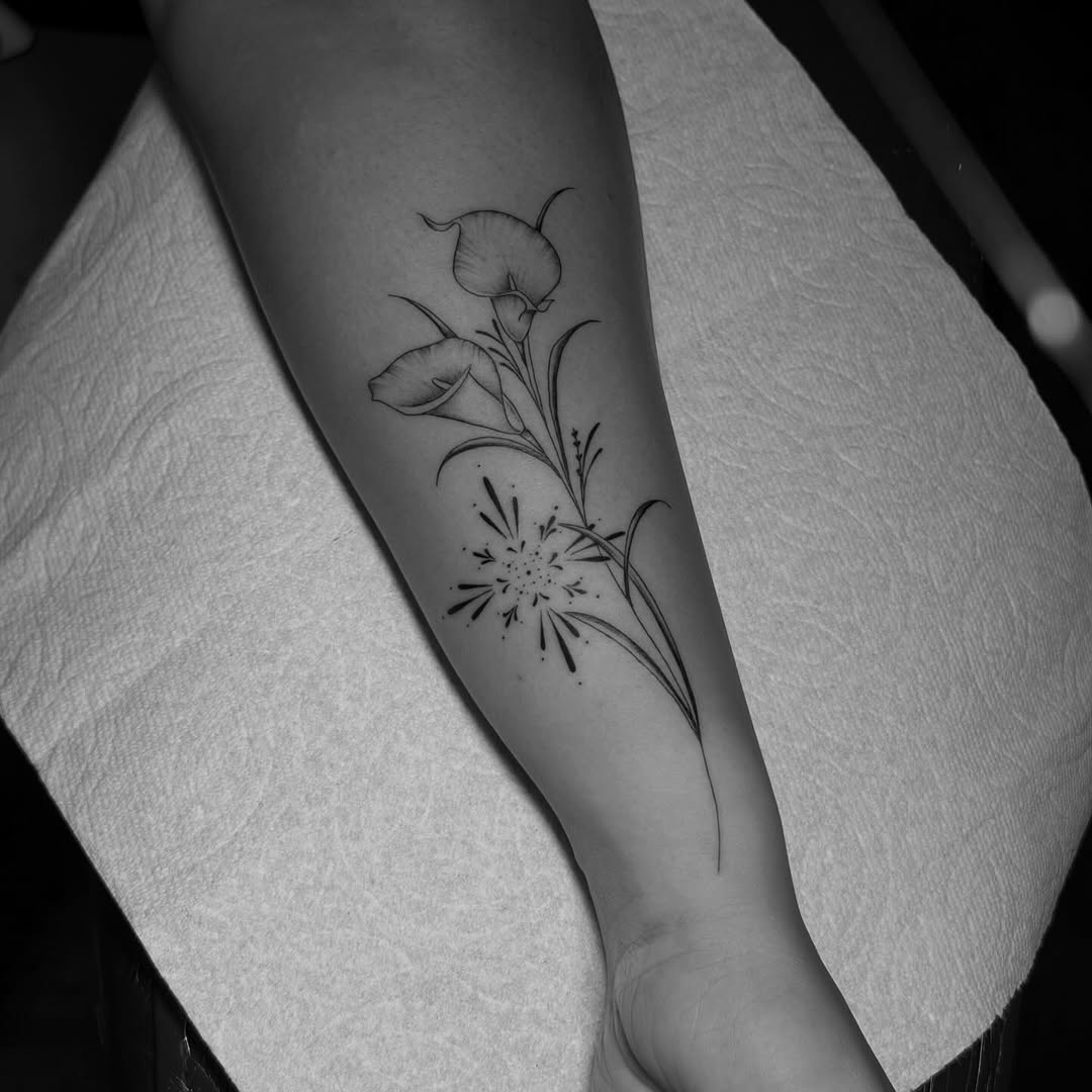 Tattoo by @cvssandra.art — fine_line, dotwork