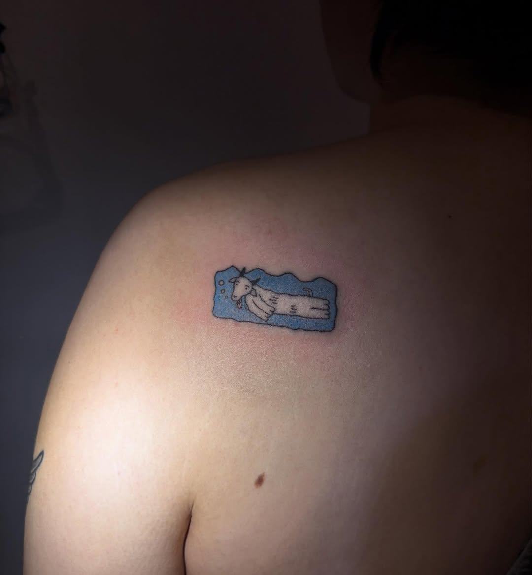 Tattoo by @kiligburgtattoo — illustrative