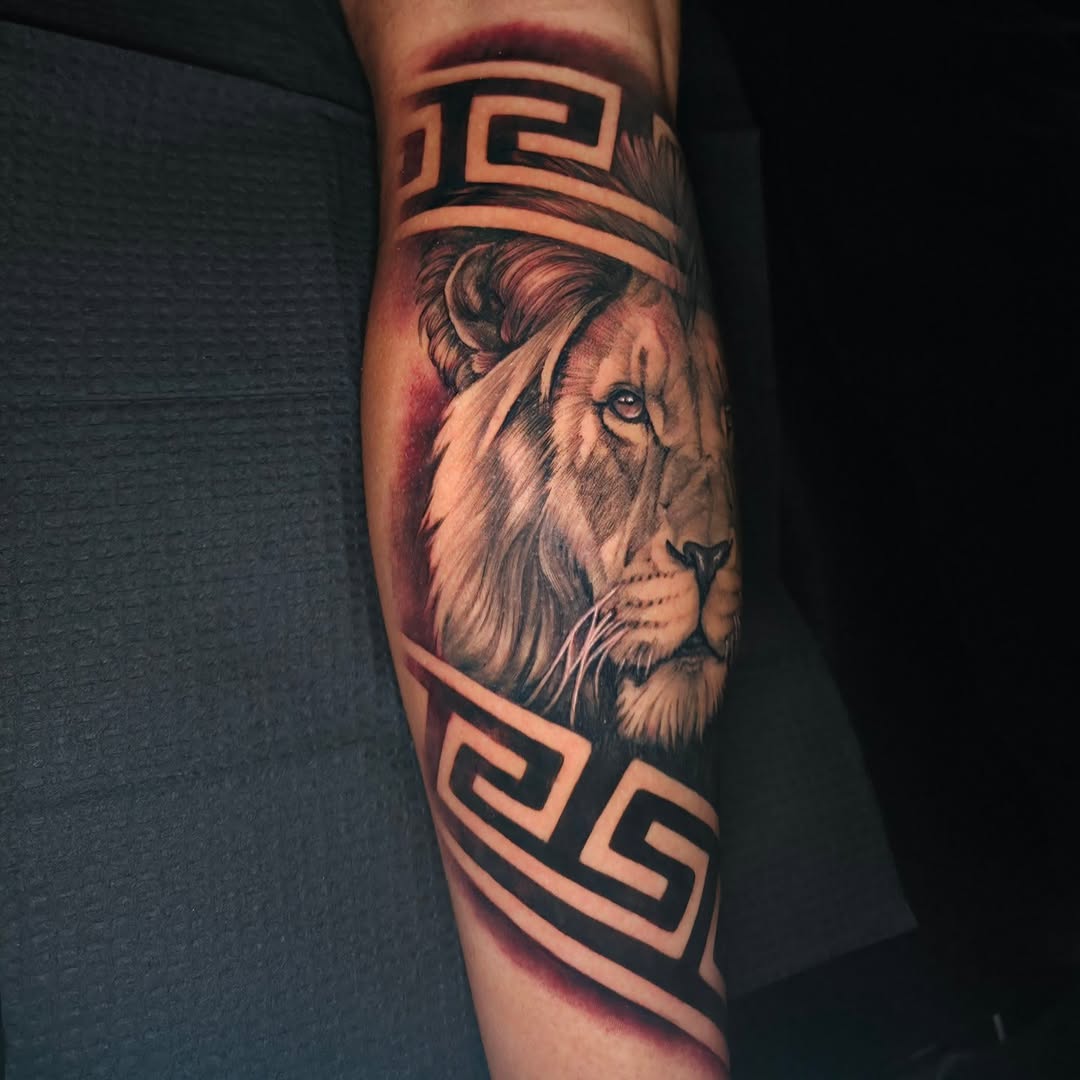 Tattoo by @nabiletorrestattoo — realism, black_and_grey