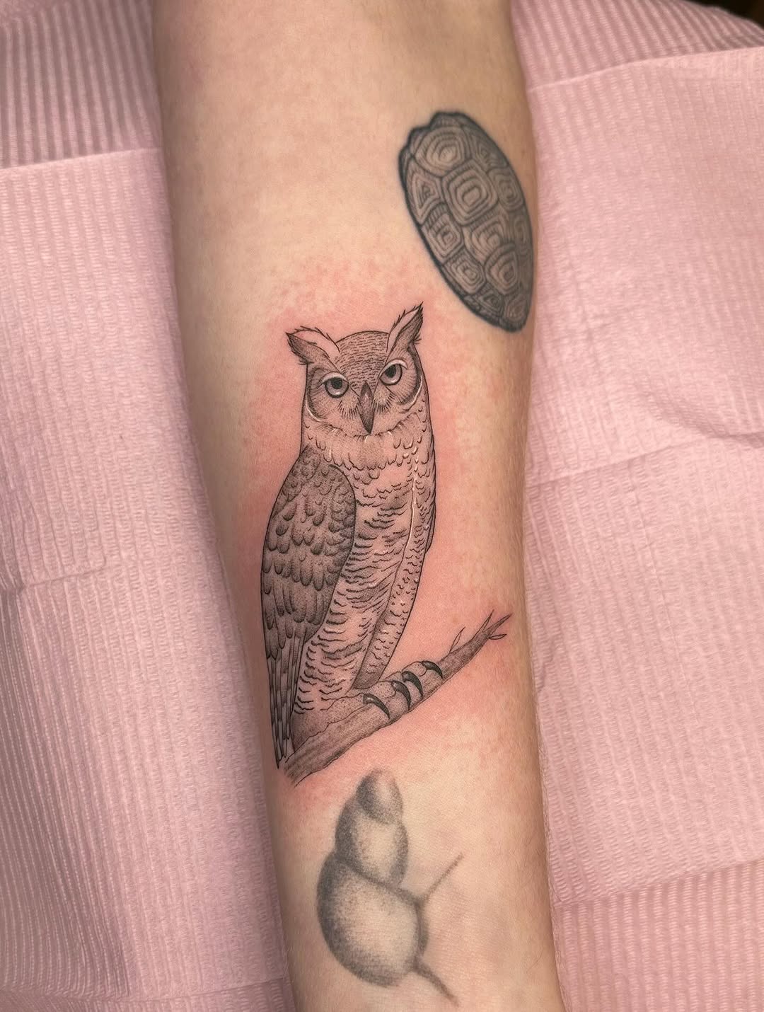 Tattoo by @crybaby.inked.pdx — black_and_grey, illustrative